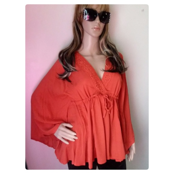 SUN KISSED LACE  V NECK FLUTTER BAT WING TUNIC - Picture 4 of 6